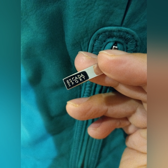 Escada Sport jacket - Picture 6 of 16